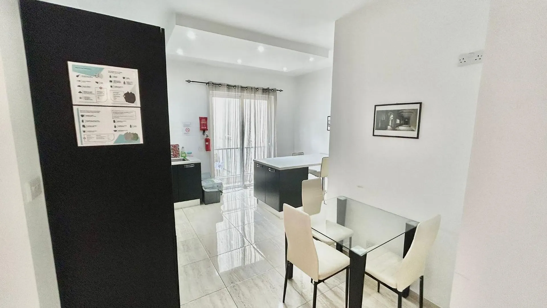 Sliema 2 Bedroom Apartment 0*,  مالطا